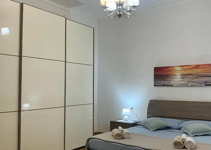 Apartamento Con Portico Privato Vicino Cagliari Airport Assemini