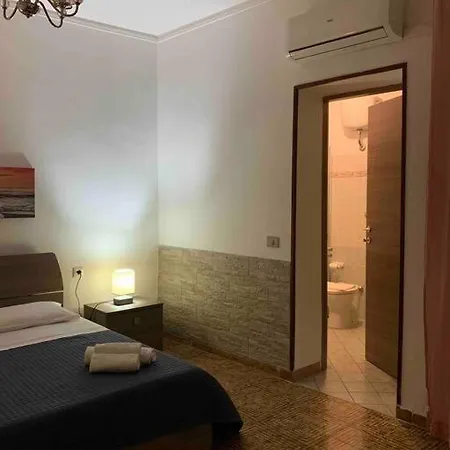 Con Portico Privato Vicino Cagliari Airport Apartment Assemini