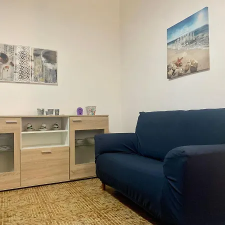 Apartment Con Portico Privato Vicino Cagliari Airport *